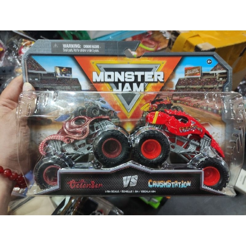 Set 2 xe Monster Jam 1:64 mẫu mới về