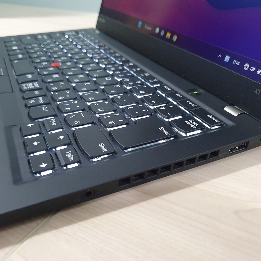 Laptop Lenovo Thinkpad X1 Carbon Gen 5 Core I5 Ram 8GB/SSD 256GB - Dòng Doanh Nhân Siêu Mỏng Nhẹ 1.1kg