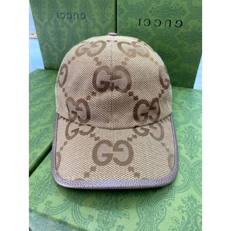 Nón lưỡi trai G.C