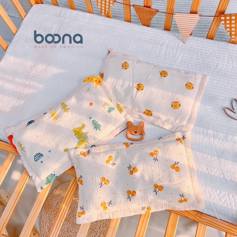Gối bông xô Sơ sinh   musslin Boona size to - mẫu 2 lớp vỏ gối tháo giặt thoải mái