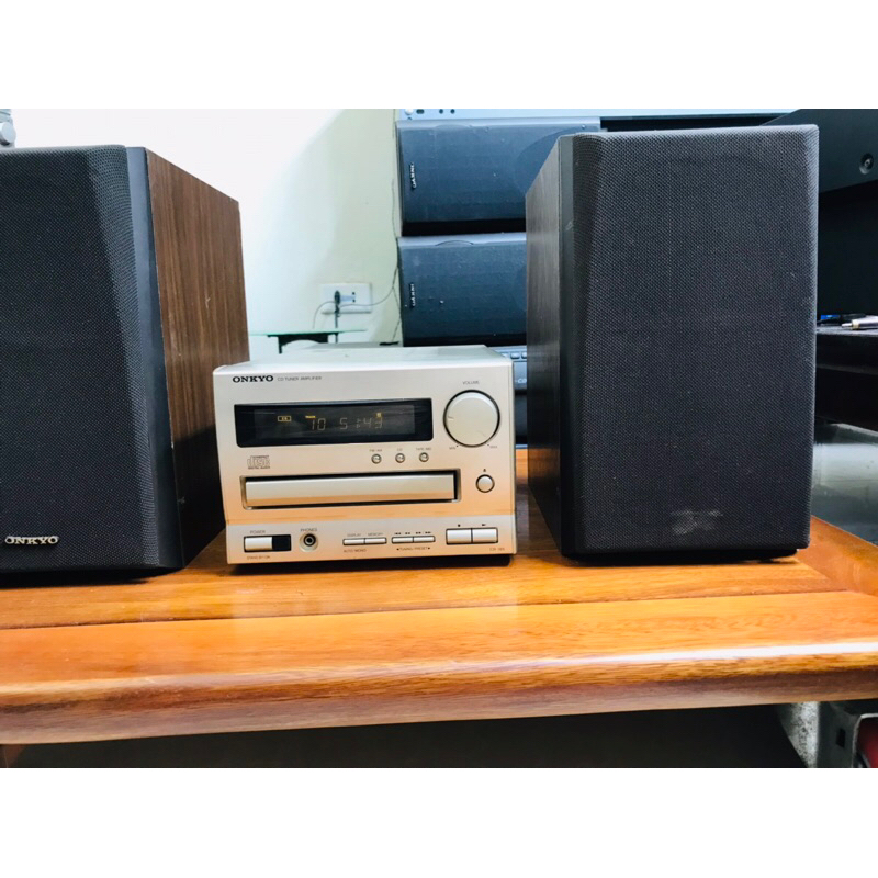 Bộ dàn mini Onkyo CR 185 loa 032