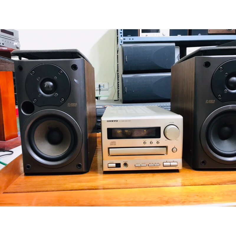 Bộ dàn mini Onkyo CR 185 loa 032