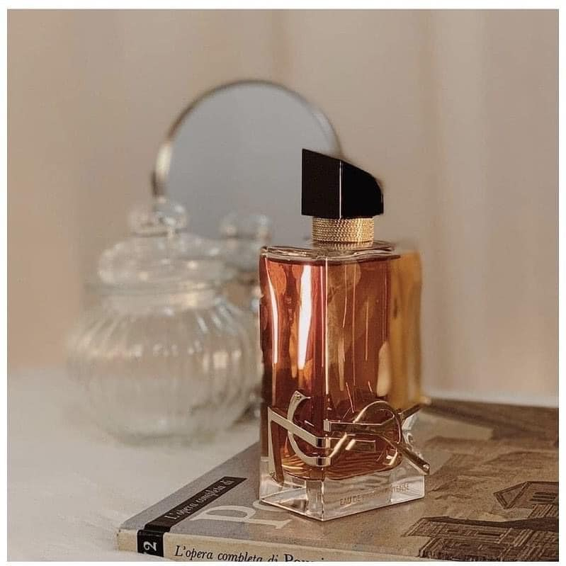 Nước Hoa Nữ YSL Libre Eau de Parfum Intense 10ml