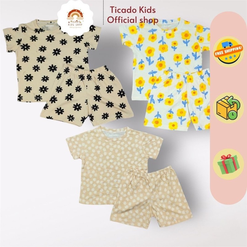 B𝐨̣̂ đồ b𝐞́ 𝐠á𝐢, 𝐭h𝐨á𝐧g m𝐚́t x𝐢n𝐡 𝐱ắ𝐧. S𝐢z𝐞 12-18m đ𝐞̂́n 5 t𝐮ổ𝐢