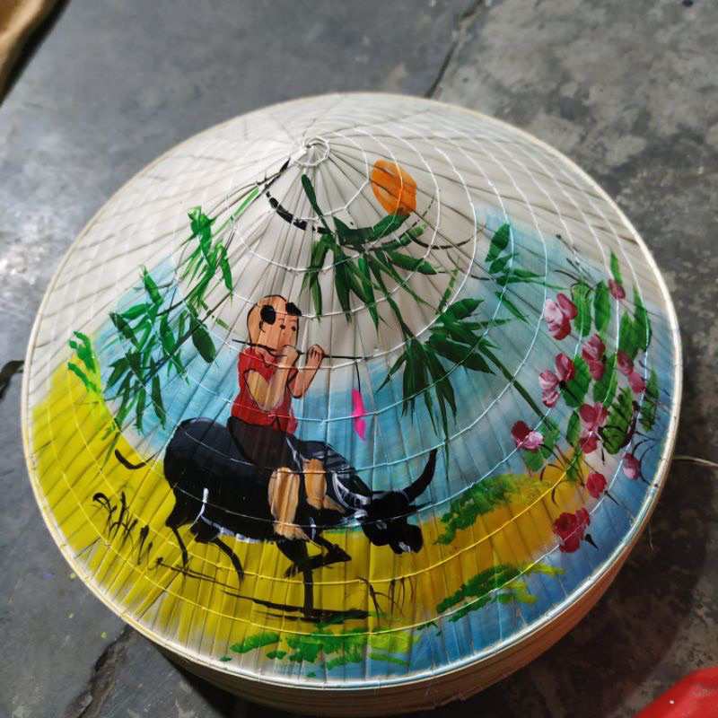 Nón lá trơn và nón lá vẽ cho bé