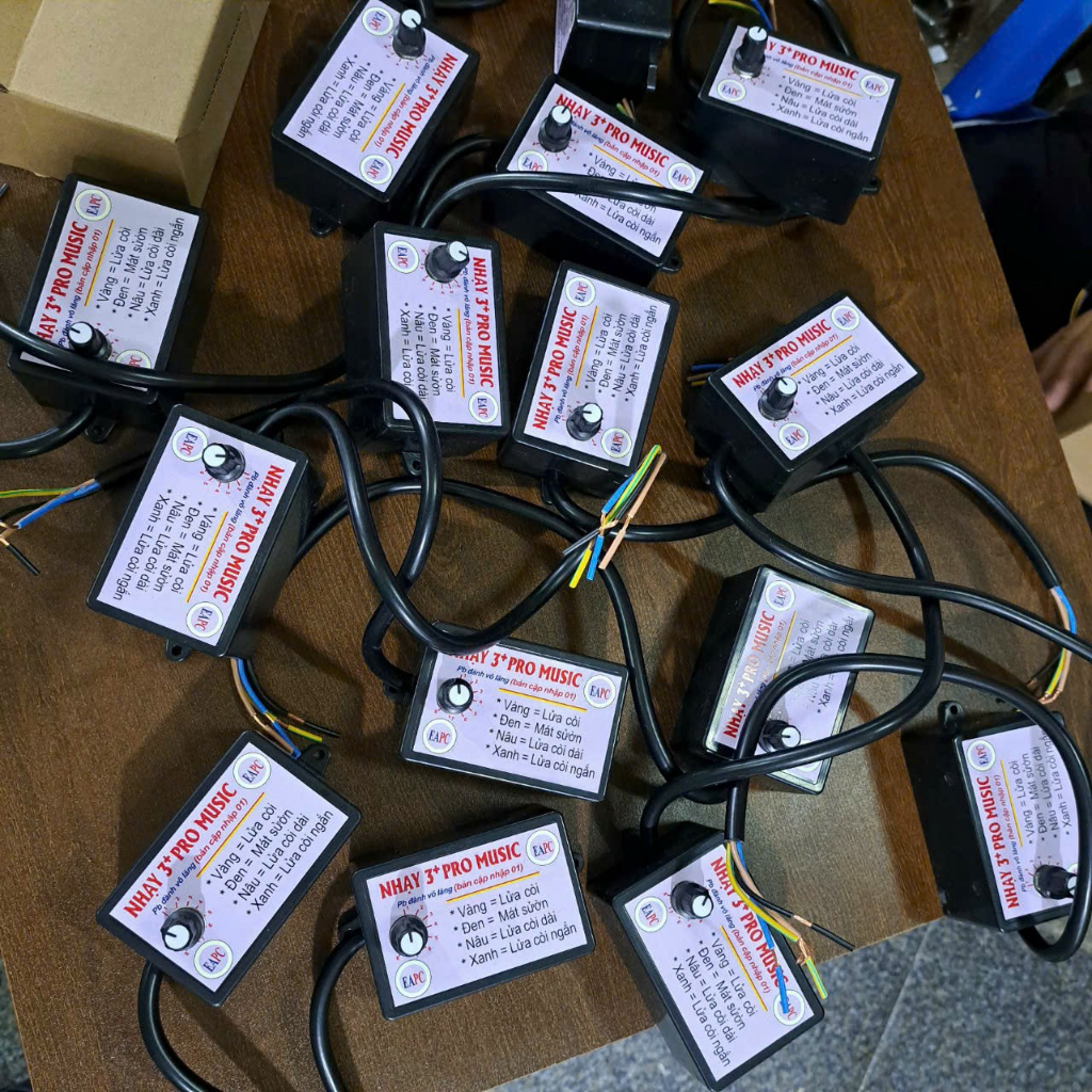 Nhại còi 3+ pro music gắn còi hơi-còi điện oto