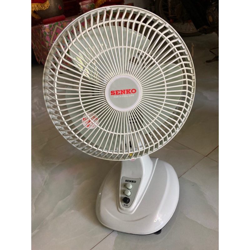 Quạt bàn mini cánh 20cm chính hàng Senko