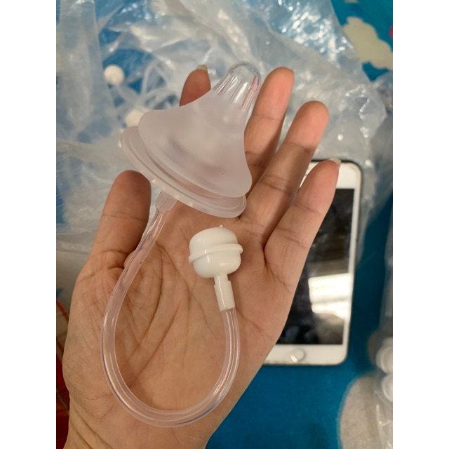 Núm ti kèm ống hút chống sặc cổ rộng bú mọi tư thế BQSHOP