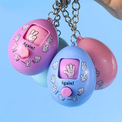 Móc khóa trứng oẳn tù tì kéo búa bao nút xoay ngẫu nhiên màu