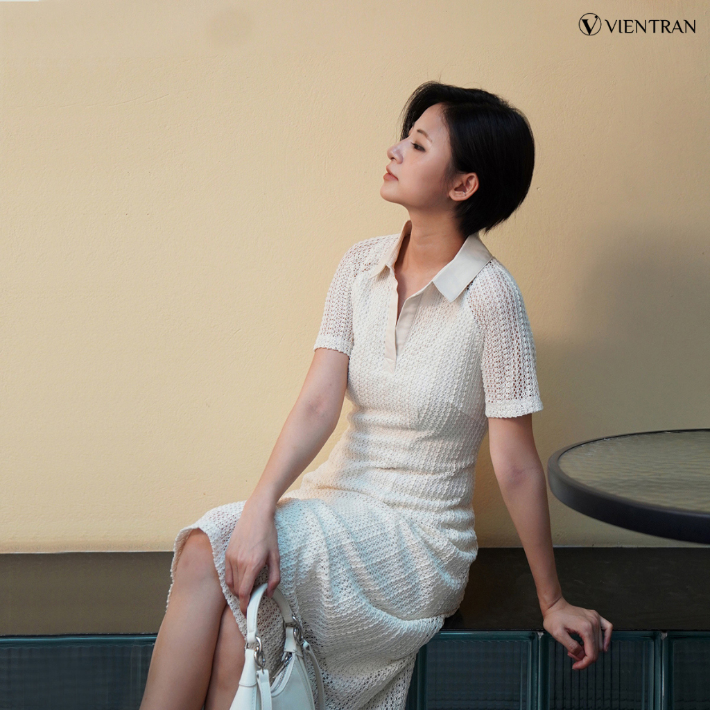 Đầm VIENNE TRAN Ren Dáng A Cổ Bẻ Tay Raglan V63R23H015