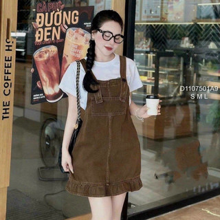 Đầm yếm jean ngắn phối chân bèo cực xinh!