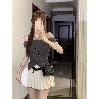 Áo trễ vai đính khuy cho nữ