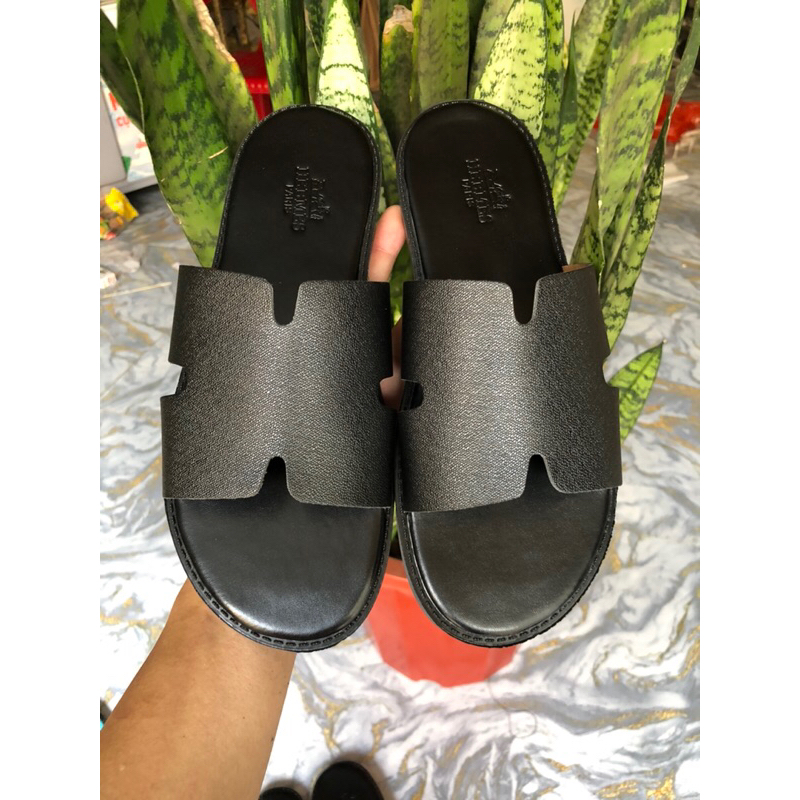 Dép hm sản phẩm hót nhất năm 2022