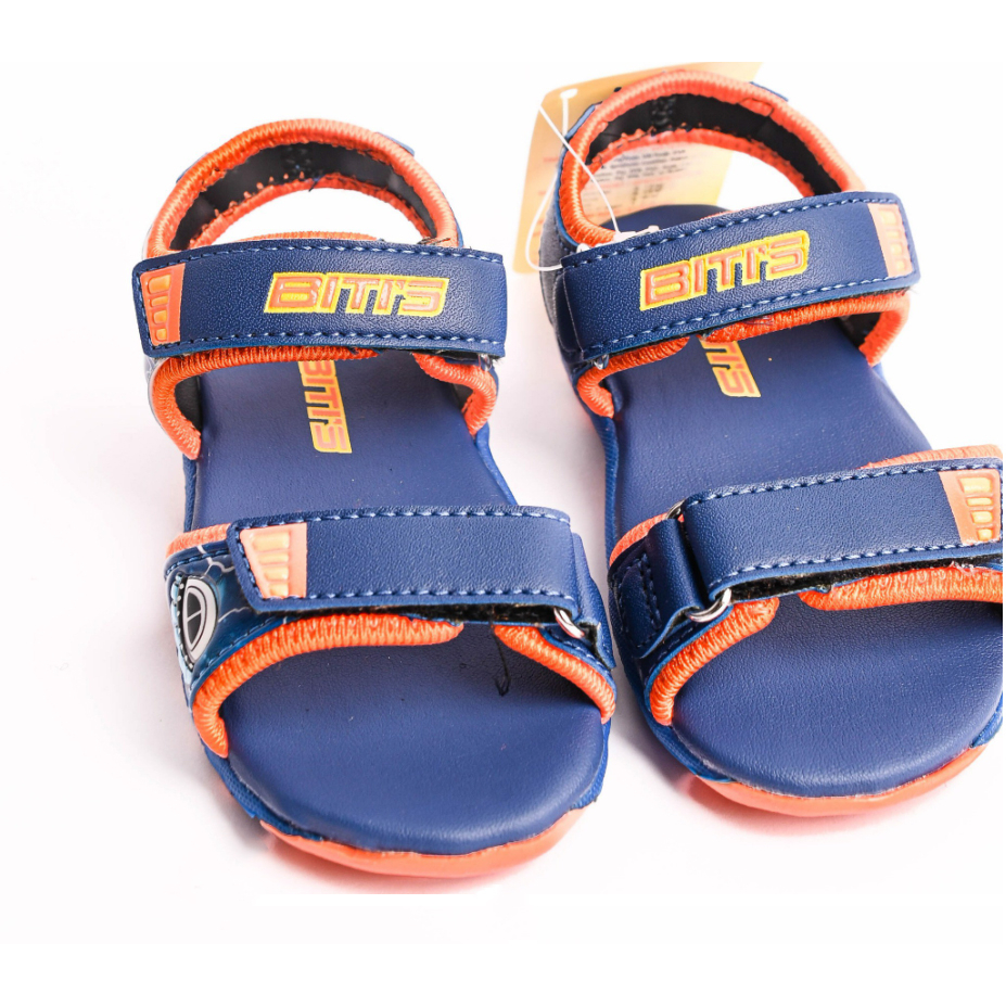 Sandal bé trai