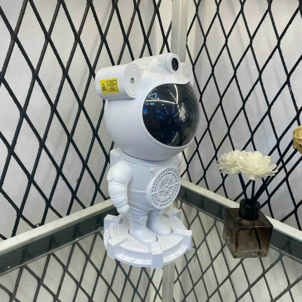 Loa Bluetooth Phi Hành Gia - Đèn Chiếu Sao, Điều Khiển Từ Xa - Bảo Hành 06 Tháng