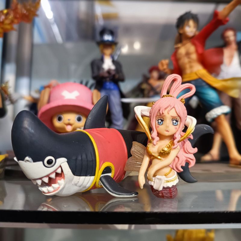 Mô hình One Piece - Công chúa tiên cá Shirahoshi + cá mập chính hãng