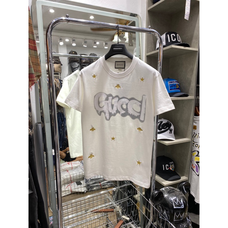 Áo phông G.c hoạ tiết chữ ,và ong thêu cực chất