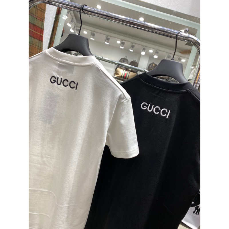 Áo phông G.c hoạ tiết chữ ,và ong thêu cực chất