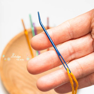 Kim Khâu Đầu Cong SKC (Set 2 Kim)