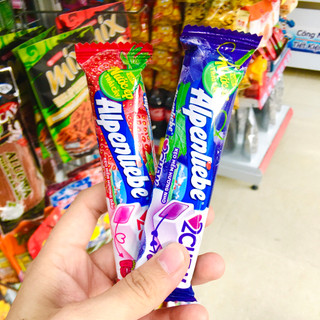 Kẹo mềm hương nho/ hương dâu Alpenliebe 2 chew