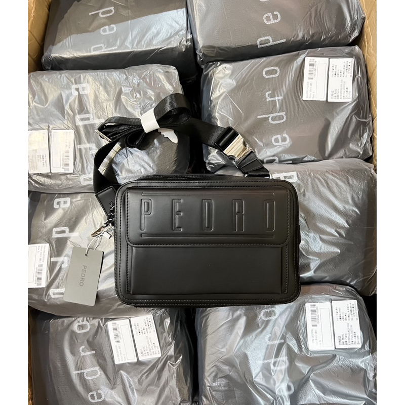 Túi đeo chéo Nam Pedroo PM2-26320036