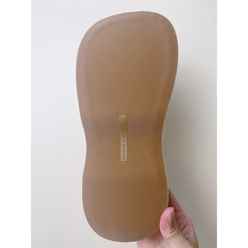 Sandal Cnk đế bánh mì to xỏ ngón phối xích đế cao 5p siêu tôn dáng hàng Fullbox phong cách trẻ trung #2937-1