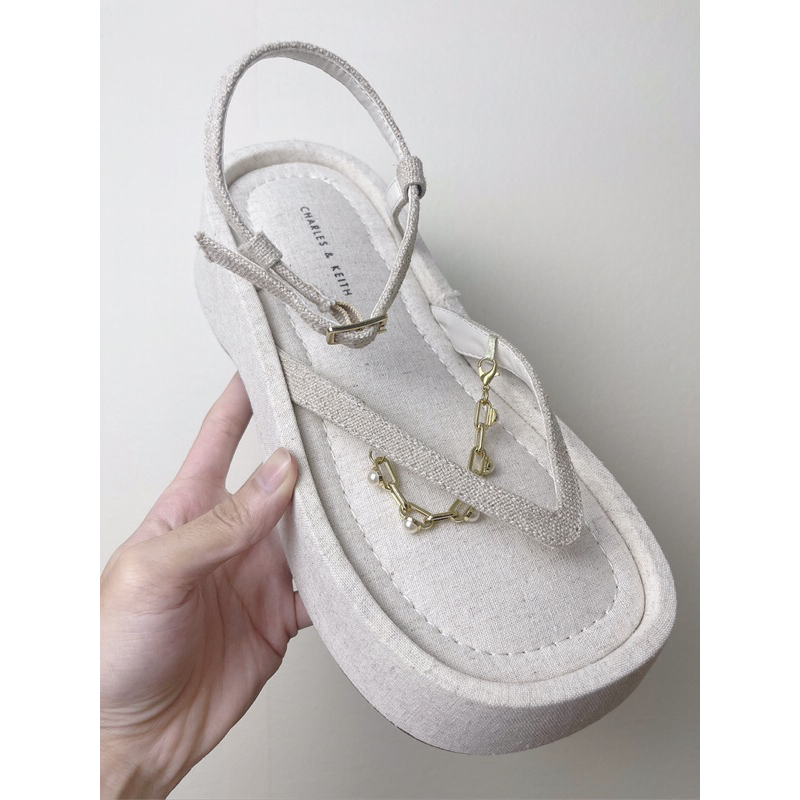 Sandal Cnk đế bánh mì to xỏ ngón phối xích đế cao 5p siêu tôn dáng hàng Fullbox phong cách trẻ trung #2937-1