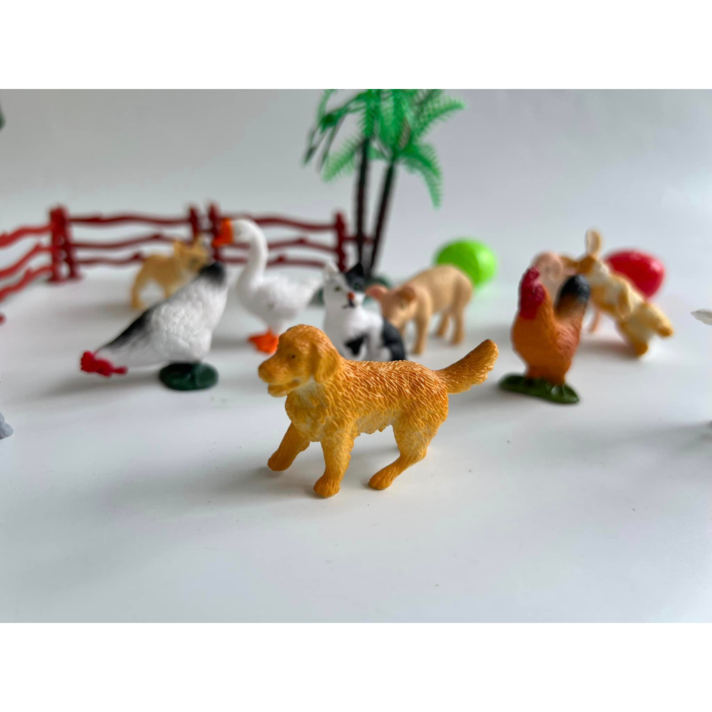 Bộ đồ chơi mô hình động vật và thẻ tranh giúp trẻ tư duy, sáng tạo