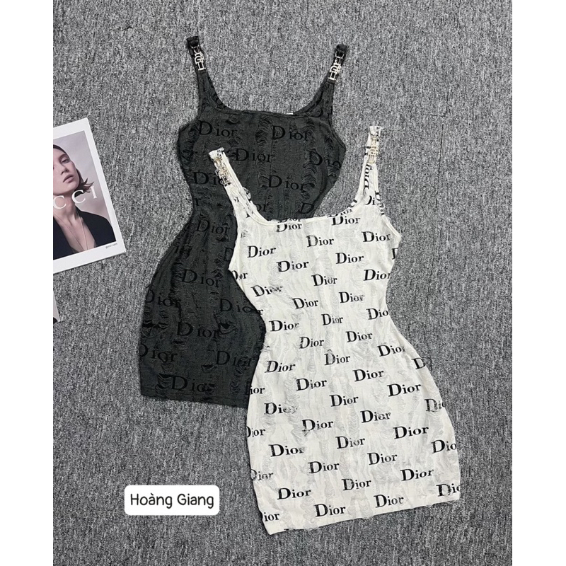 Váy body 2 dây tag vai hoạ tiết chữ