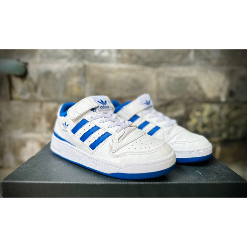 Giày Thể Thao Bé Adidas Forum-size33