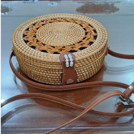 Túi xách mây hình trống tròn đan thủ công có dây da  điều chỉnh độ dài ngắn- họa tiết hoa văn- đeo chéo đeo vai