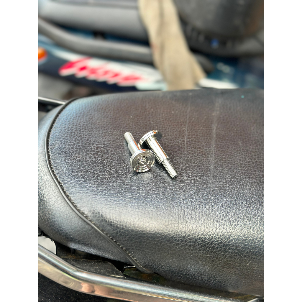 Treo Pô FUture 125 Salaya inox 304