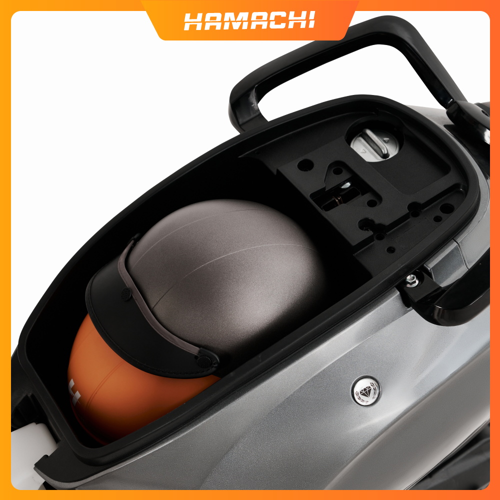 Xe Tay Ga Chạy Xăng 50cc HAMACHI VENUS Trắng Thiết Kế Sang Trọng Vận Hành Nhẹ Nhàng Êm Ái