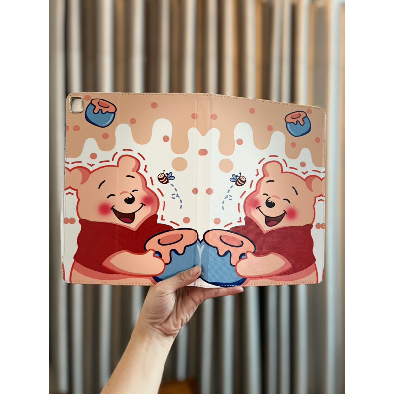 Bao Da Gấu Pooh Ipad Air1/2/3/4/5/Gen5/6/7/8/9/10/M1/M2/Pro9.7/Pro11