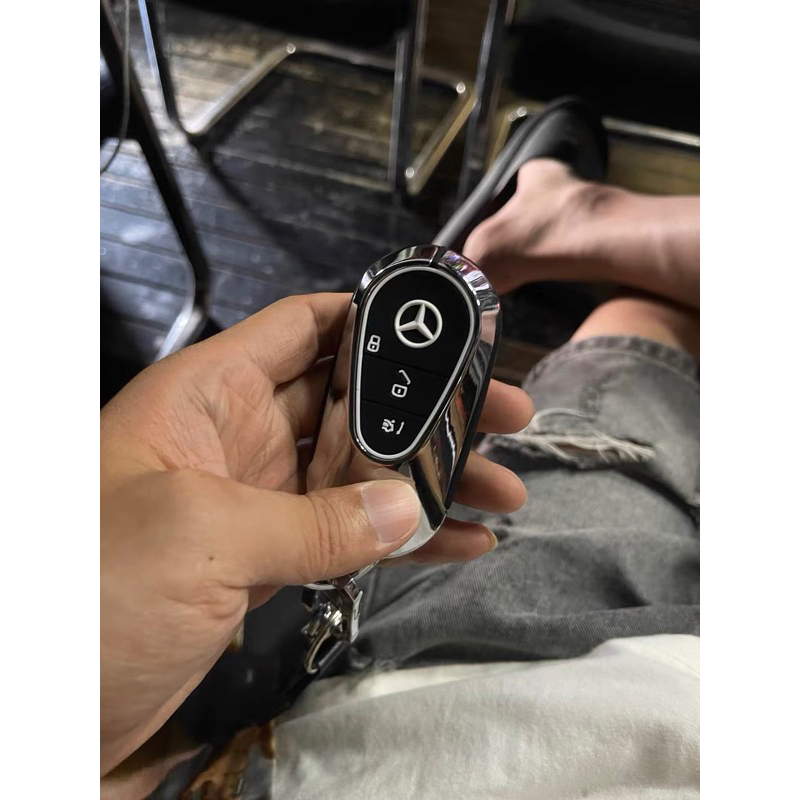 MÓC KHOÁ -  VỎ ỐP KHOÁ XE HƠI - MERCEDES 2023