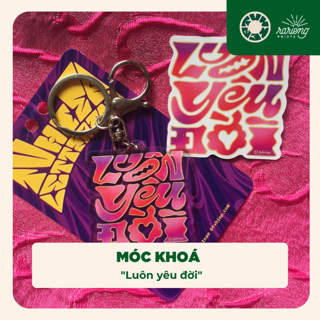 Móc khóa "Luôn yêu đời"