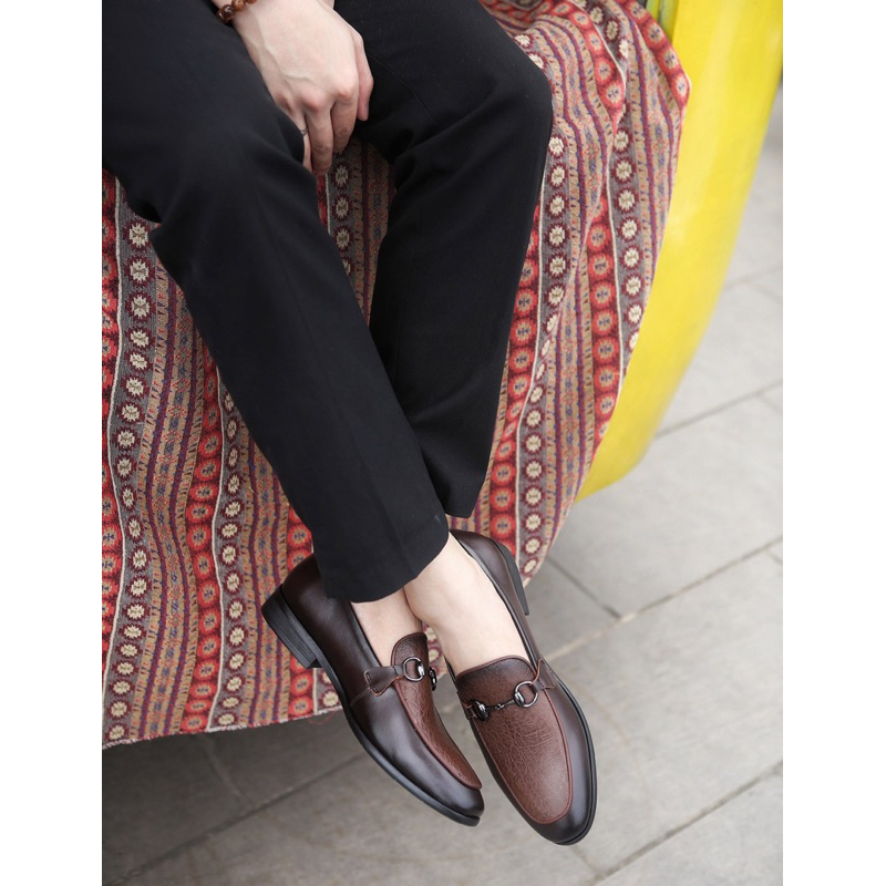 Giày Lười Loafer Công Sở Nam Da Bò Nguyên Tấm 2 Màu Mã Santoro M678