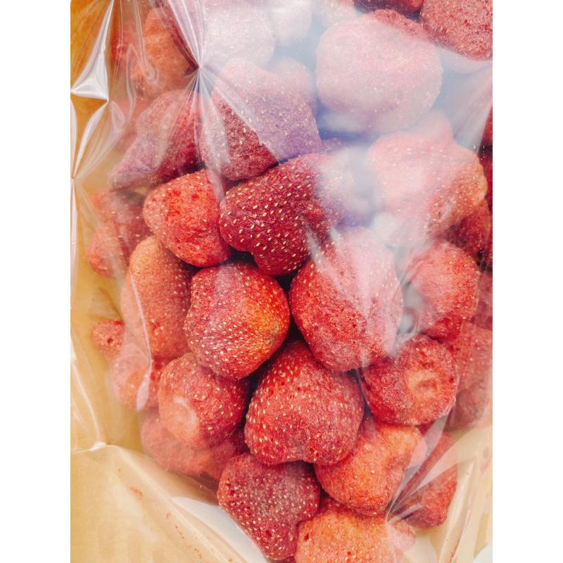 Dâu Tây Sấy Giòn | 100-500gr | Đặc sản Đà Lạt