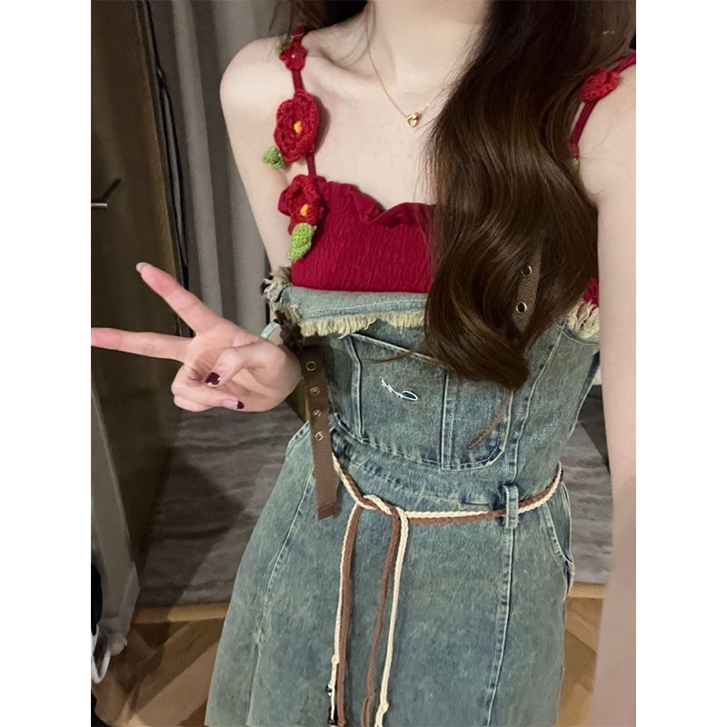 YẾM BÒ VINTAGE KÈM DÂY ĐAI