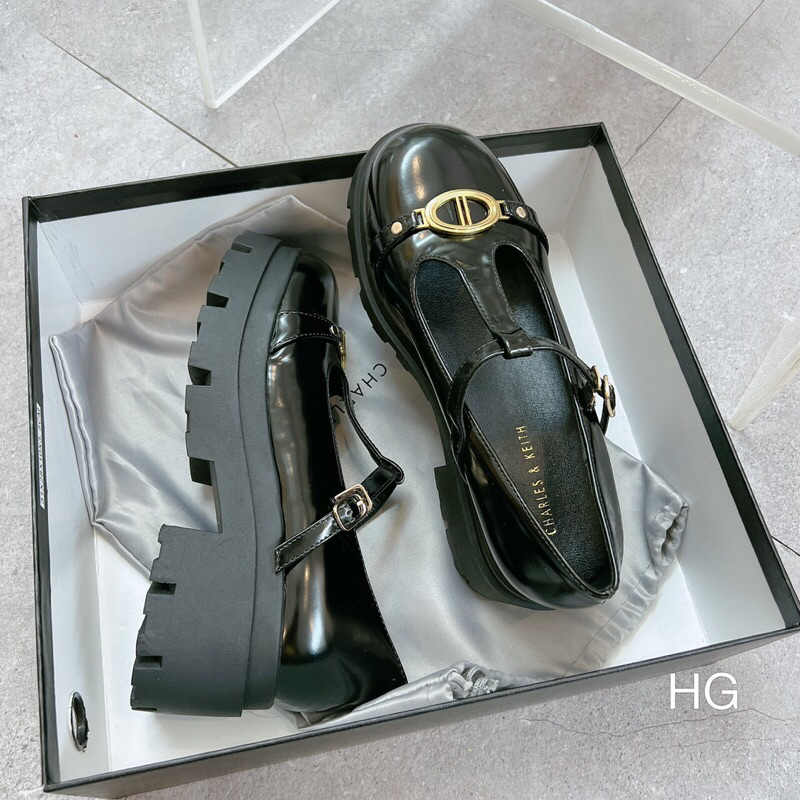 Giày búp bê hàng cao cấp full box,đầy đủ túi giấy .cao 5cm da mềm đế đúc kếp  fullbox