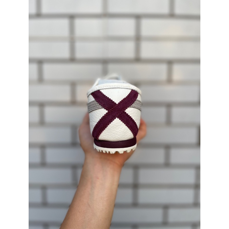 Giày thể thao TI.GER xám gót đỏ nữ