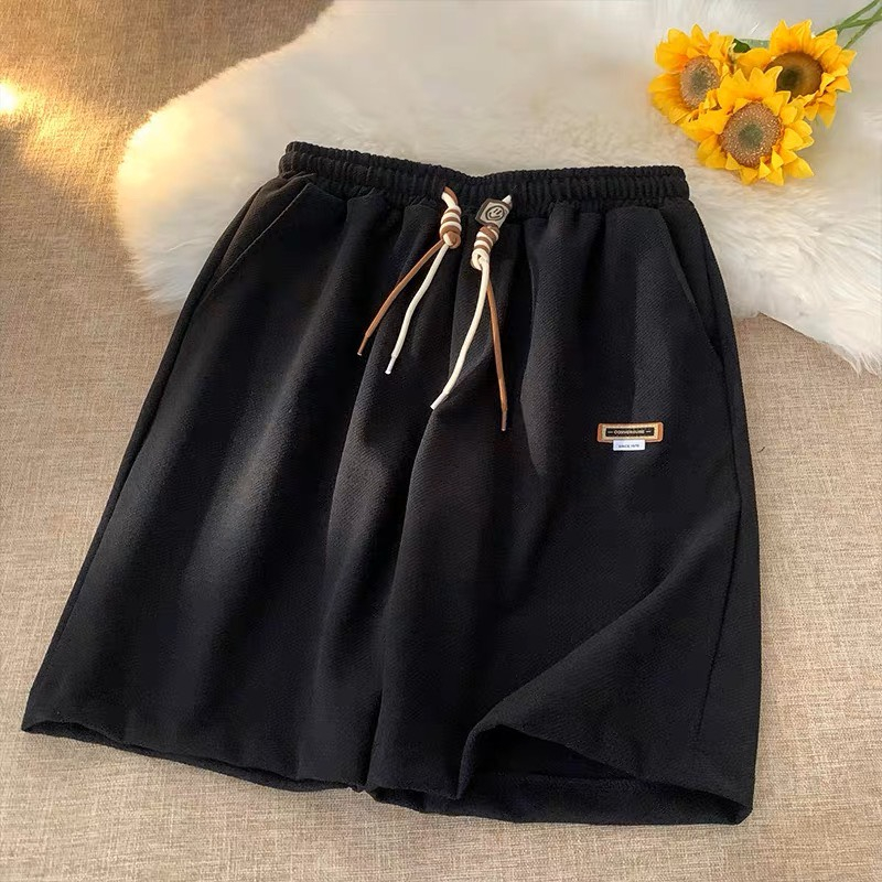Quần Short nam nữ mác cao su, chất vải mới mềm mát, thiết kế đơn giản dây rút bản đôi xu hướng 2023