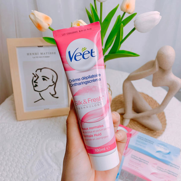 Kem tẩy lông Veet Pháp 100ml tẩy lông tay, lông chân triệt lông Hatola