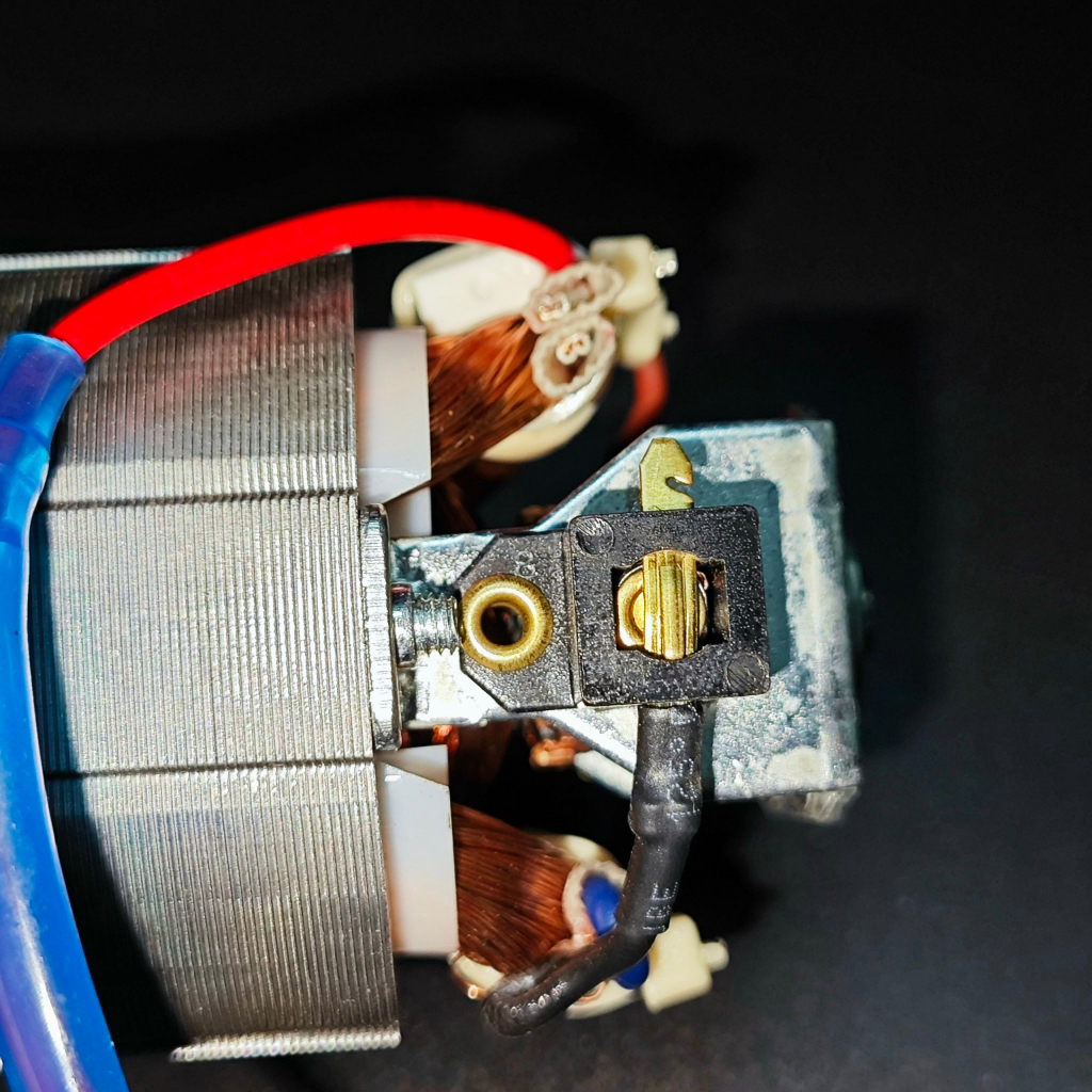 _Động cơ sử dụng cho máy xay EFC-F400