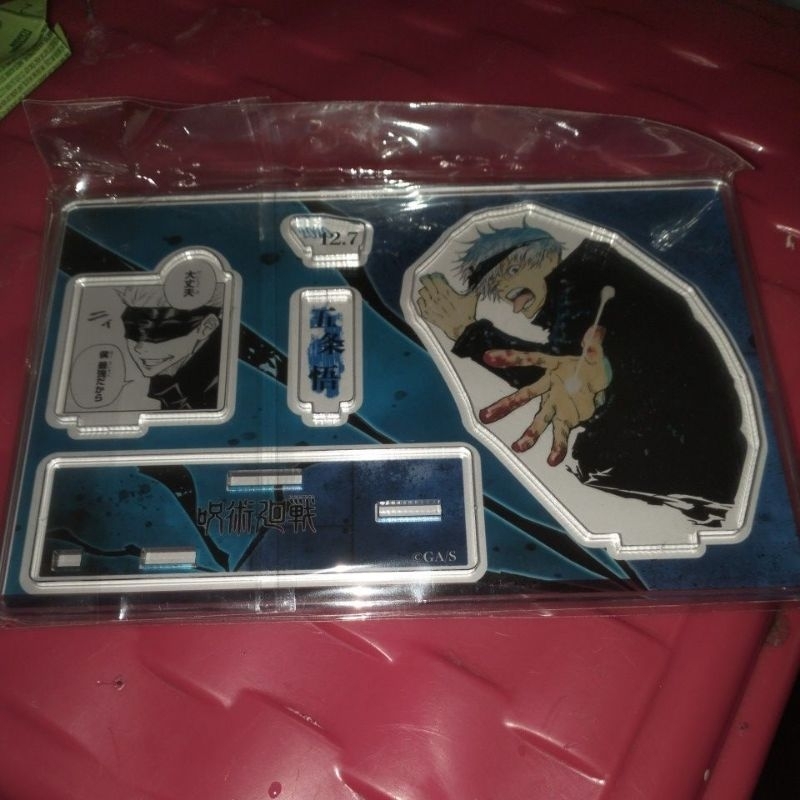 Standee chính hãng nhân vật Gojo trong Jujutsu Kaisen
