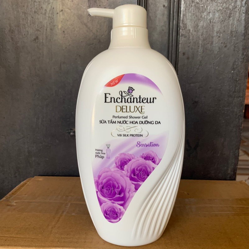 Dầu gội và Sữa tắm Enchanteur hương nước hoa Sensation 650g