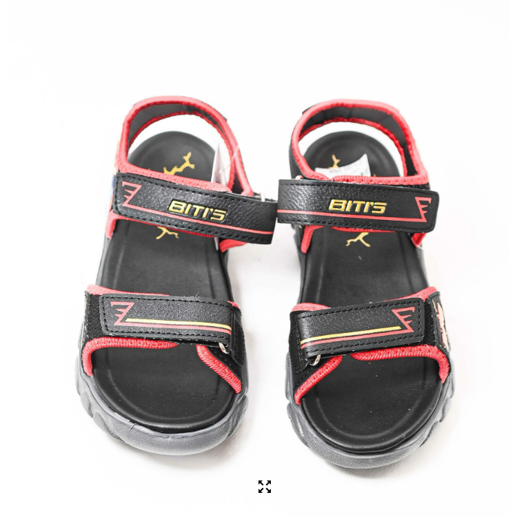 Sandal bé trai