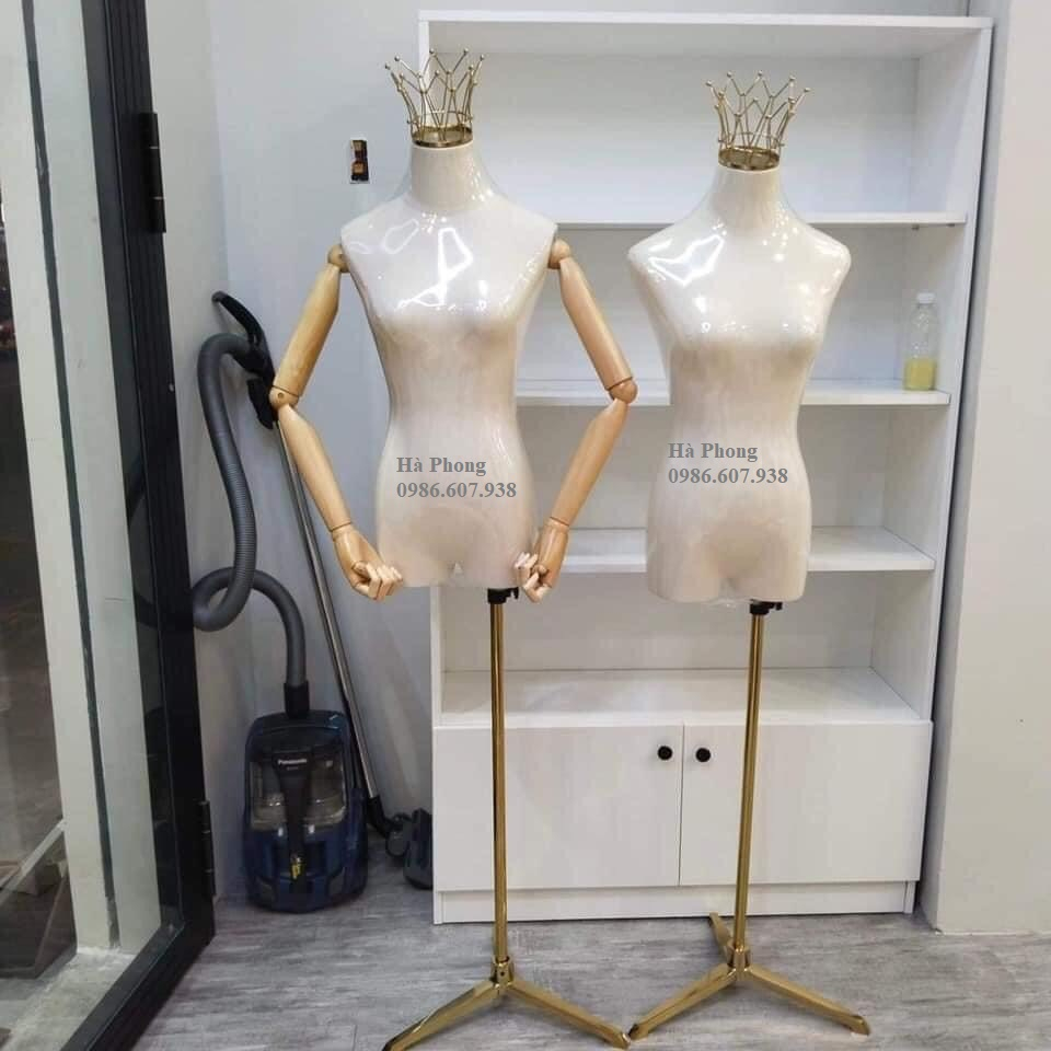 Manocanh nữ tay gỗ màu vàng cao cấp