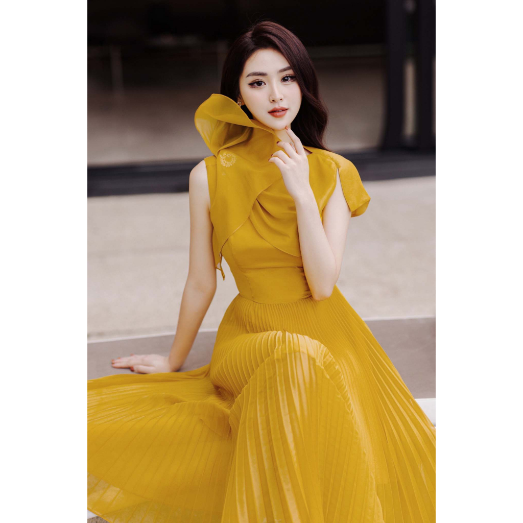 LAVIEM - Đầm dập ly vàng Kala
