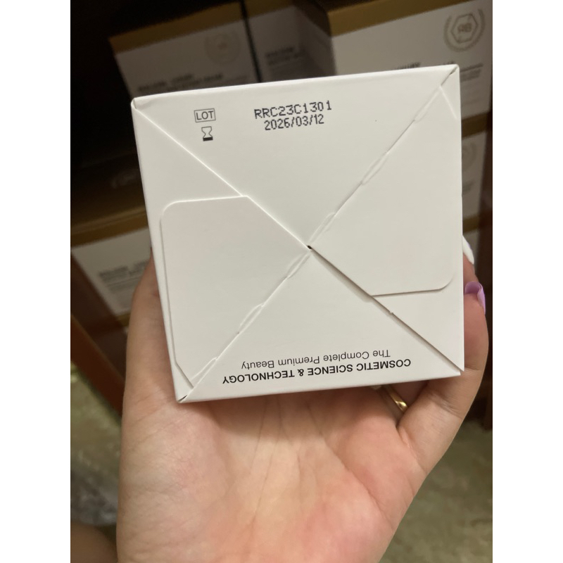 Kem dưỡng loại bỏ nám ReBloom Luxury chính hãng